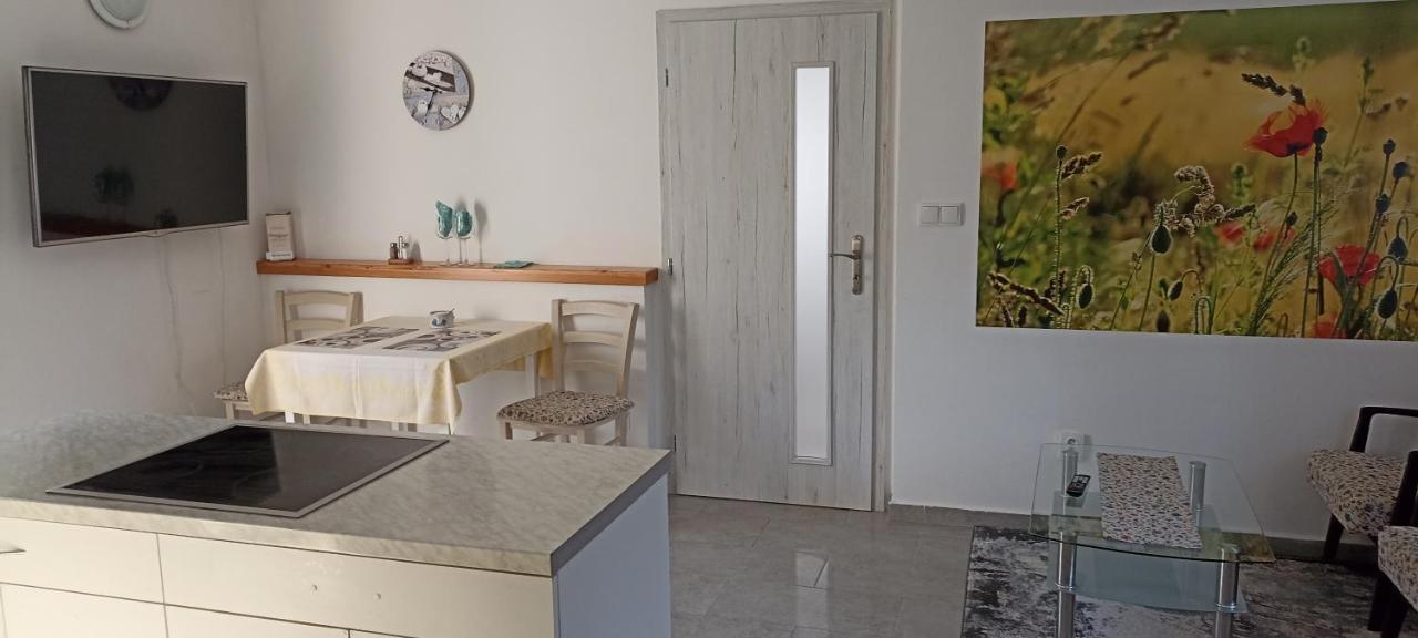 Apartman Gutino Ческа-Тршебова Экстерьер фото